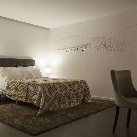 Casa Dona Maria Luiza * Торри-ди-Монкорву