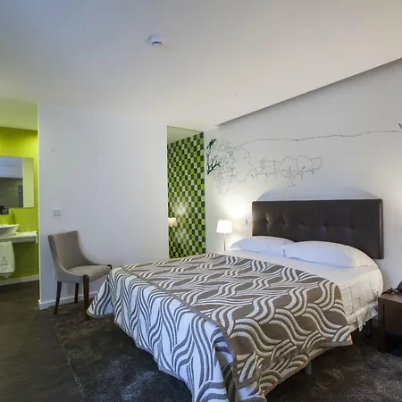 Casa Dona Maria Luiza *