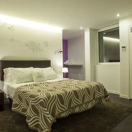 Casa Dona Maria Luiza Торри-ди-Монкорву