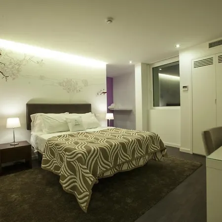 Casa Dona Maria Luiza טורה דה מונקורבו