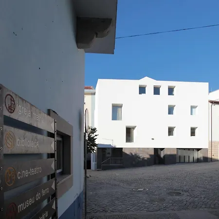Casa Dona Maria Luiza *